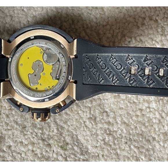 Invicta Reserve Cronograph Mens Watch Black Gold‎ Model 18342 Water Resistant - Picture 8 of 8
